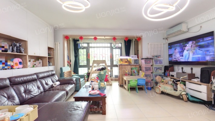 冠城南园二手房实景图