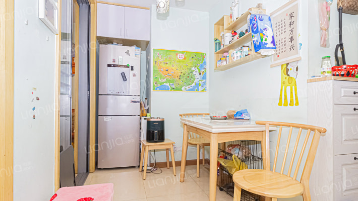 民星住宅小区二手房实景图