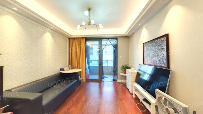 融创望海潮公寓二手房实景图