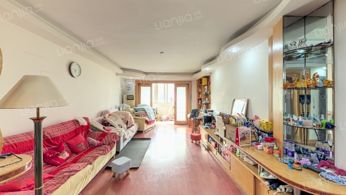 荣国花园二手房实景图