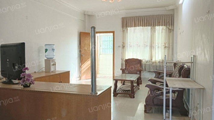 顺安花园二手房实景图