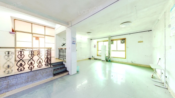 华天新城二手房实景图