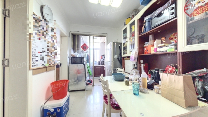 南湖边二手房实景图