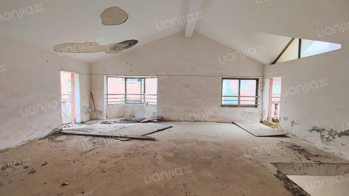 御溪山居小区二手房实景图