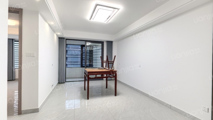 渡梦雅居二手房实景图