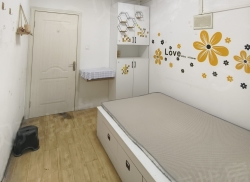 合租·东郡A区 3居室 南卧_东郡A区租房