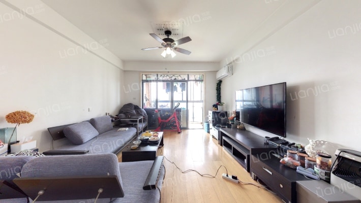 海德卫城二手房实景图