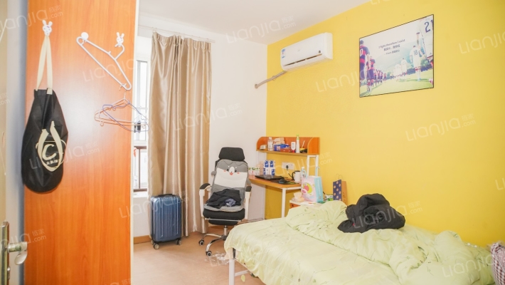 悦丰新苑二手房实景图