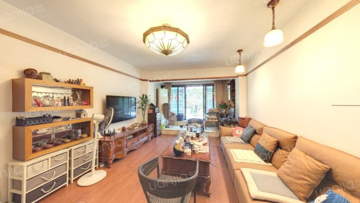 新景苑二手房实景图