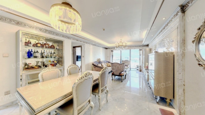 绿景虹湾二手房实景图