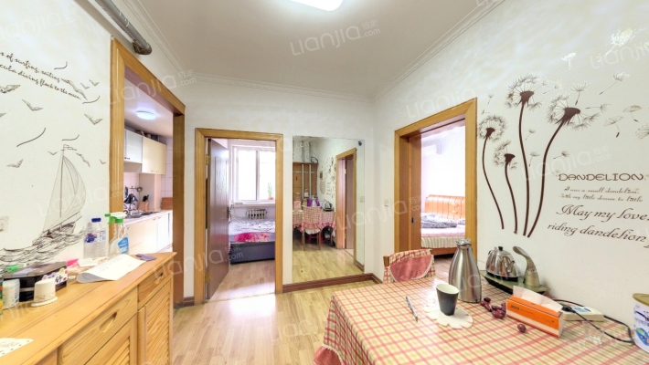 馨龙小区二手房实景图