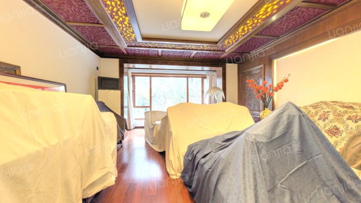 鸿运花园二手房实景图