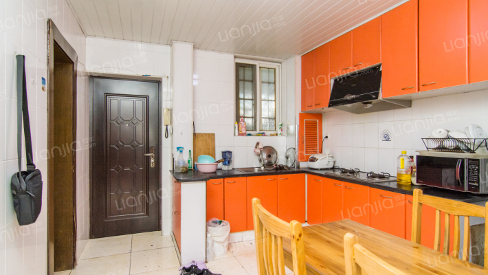 莘松二村二手房实景图