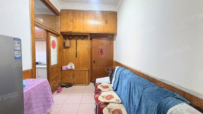 电厂小区二手房实景图