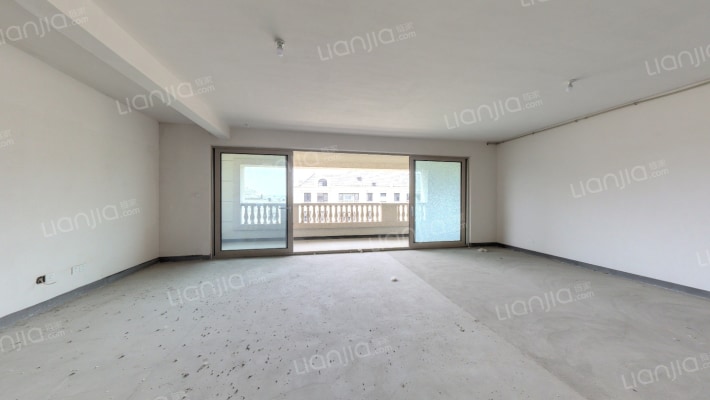 复地御钟山三期二手房实景图