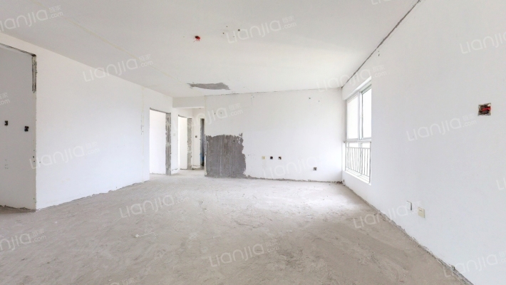 凤苑新居二手房实景图