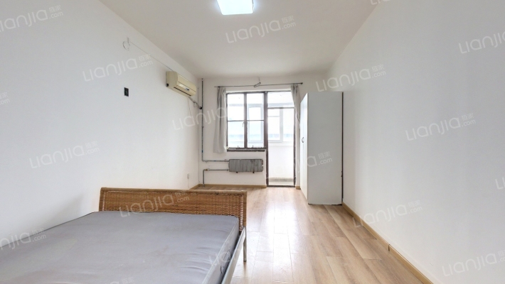 前门东小街二手房实景图