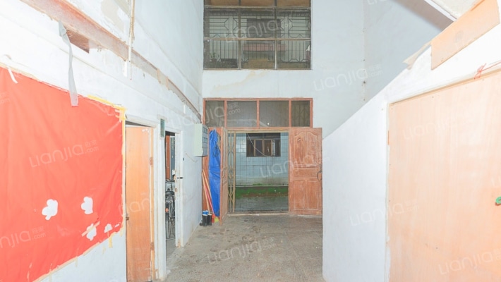 塘坑水库小区二手房实景图