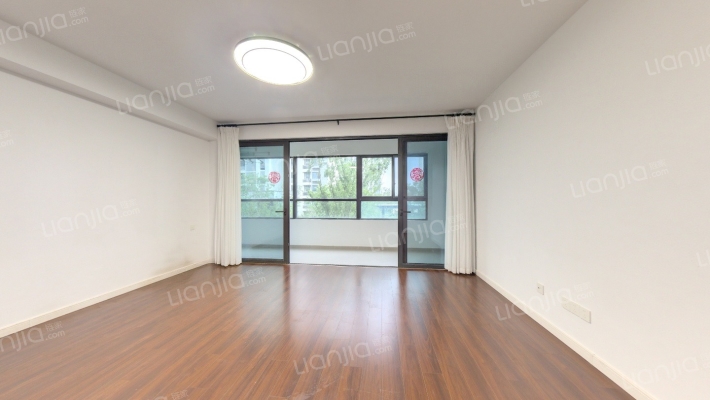 万科紫辰光年二手房实景图