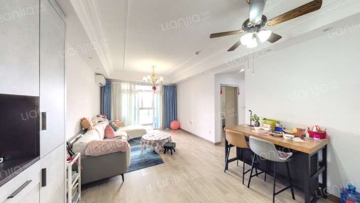 华侨城天际湾A区二手房实景图