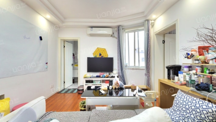 新泾路120弄二手房实景图