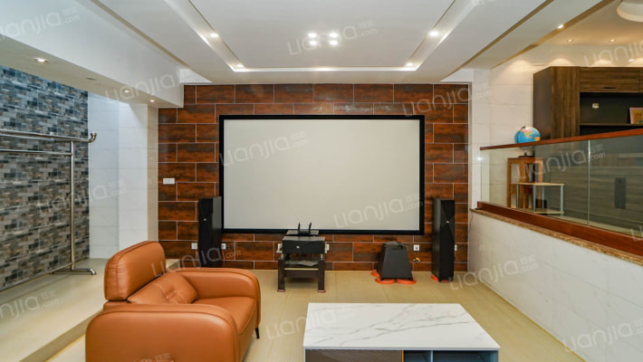 臻品嘉园(别墅)二手房实景图