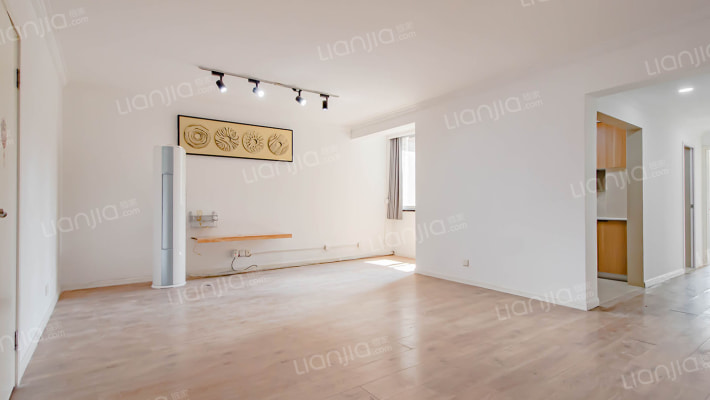 静安兴海城二手房实景图