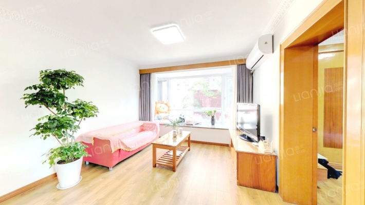 江南世纪新苑二手房实景图