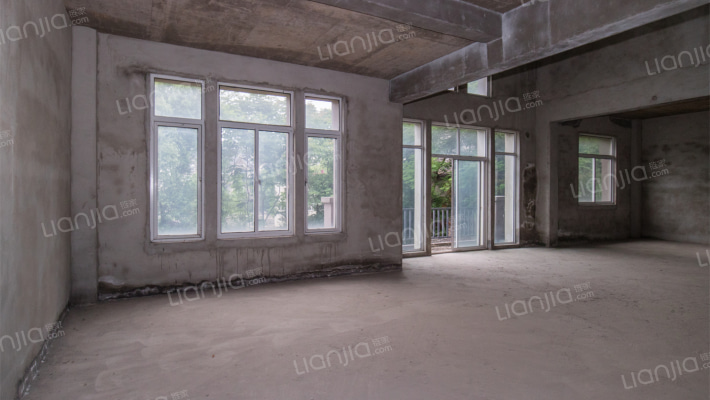 玺湖别墅二手房实景图