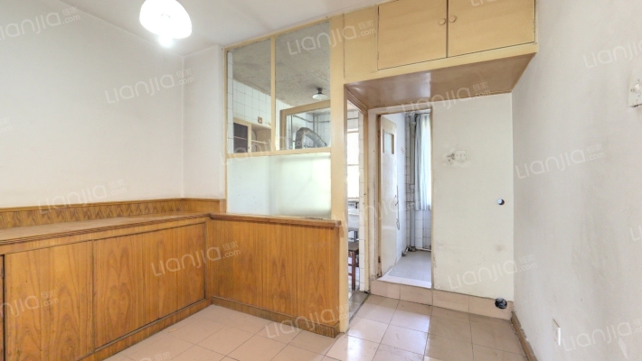 新外大街甲8号院二手房实景图