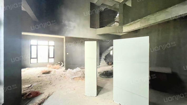 恒大金碧天下二手房实景图