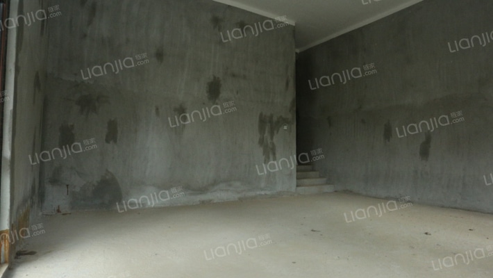 保利半山夏蒙尼二手房实景图