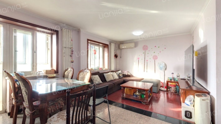 洋桥北里二手房实景图