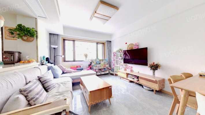 东新府二手房实景图