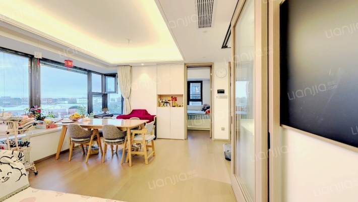 四季都会荣万悦宁苑二手房实景图