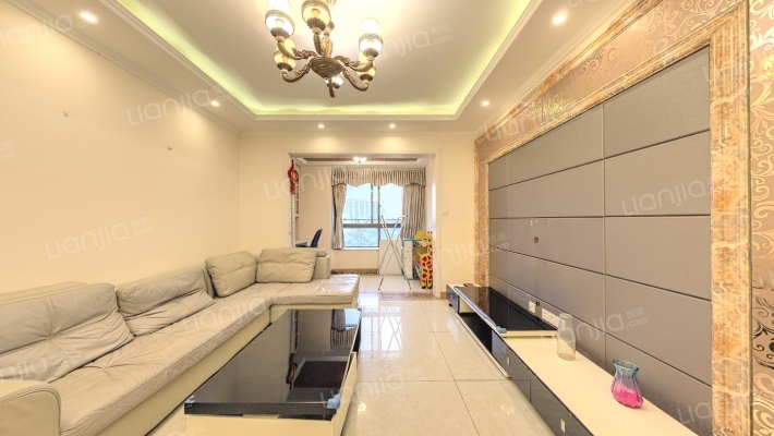 世豪嘉柏二手房实景图