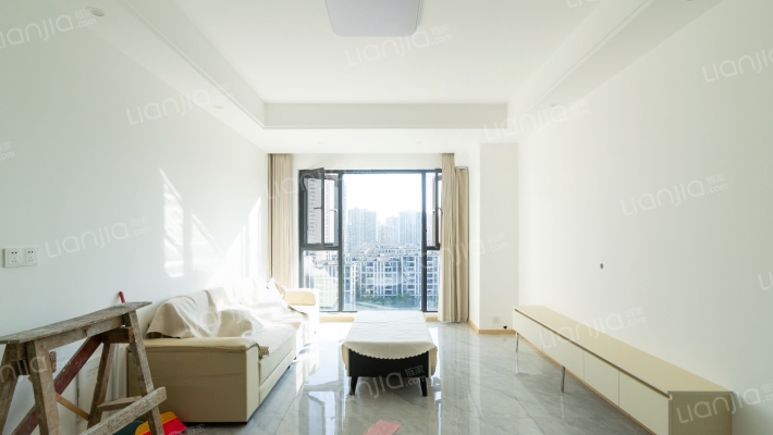 中骏雍景湾二手房实景图