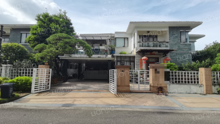 东逸湾紫薇苑二手房实景图