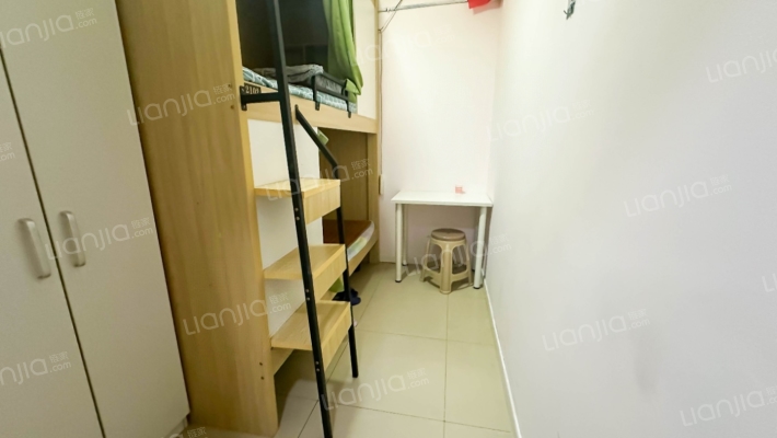 拓展大厦商务区二手房实景图