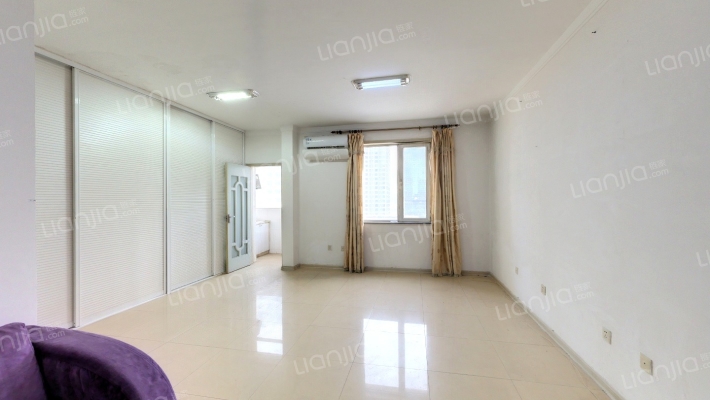 汇宝国际二手房实景图