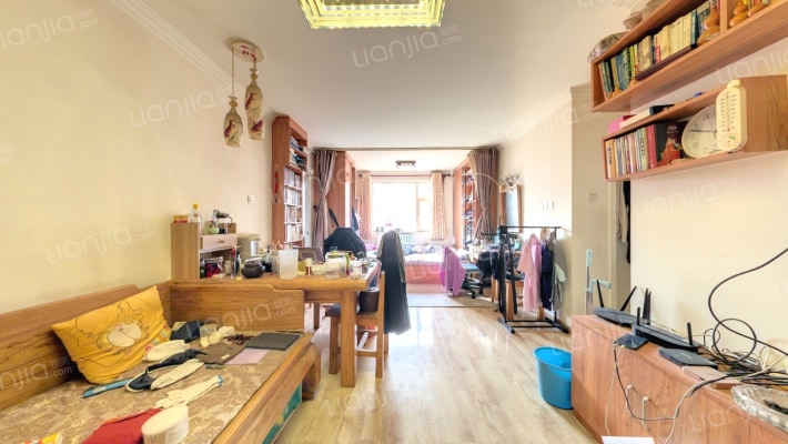 梨园小镇二手房实景图