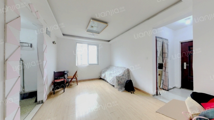 鹤沙航城汇诚佳苑二手房实景图