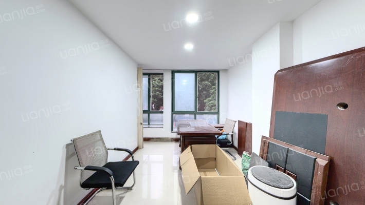 乌山苑二手房实景图