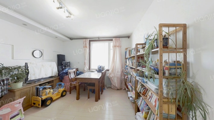 翠南隆达院二手房实景图