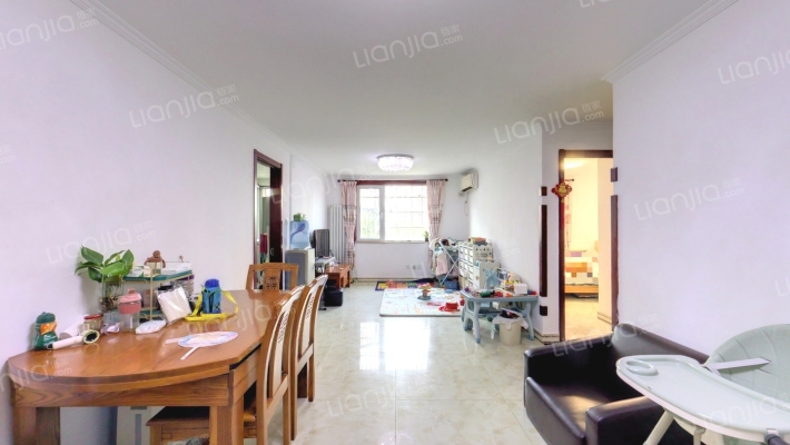 金泰丽富嘉园南区二手房实景图