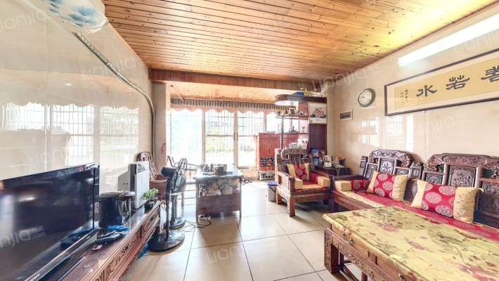 石井少管所二手房实景图