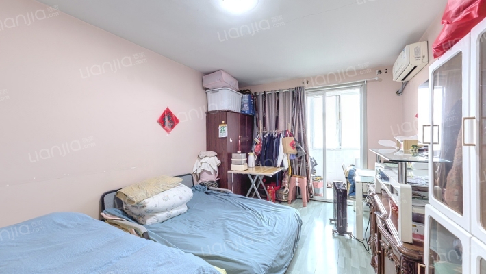 钦州南路300弄二手房实景图