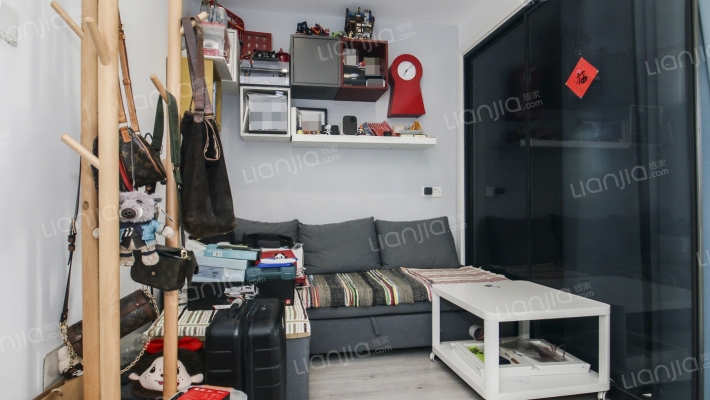 虹桥路967弄二手房实景图