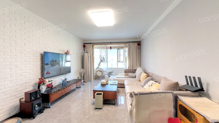 鲁府花园二手房实景图