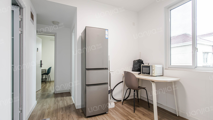 梅六小区二手房实景图